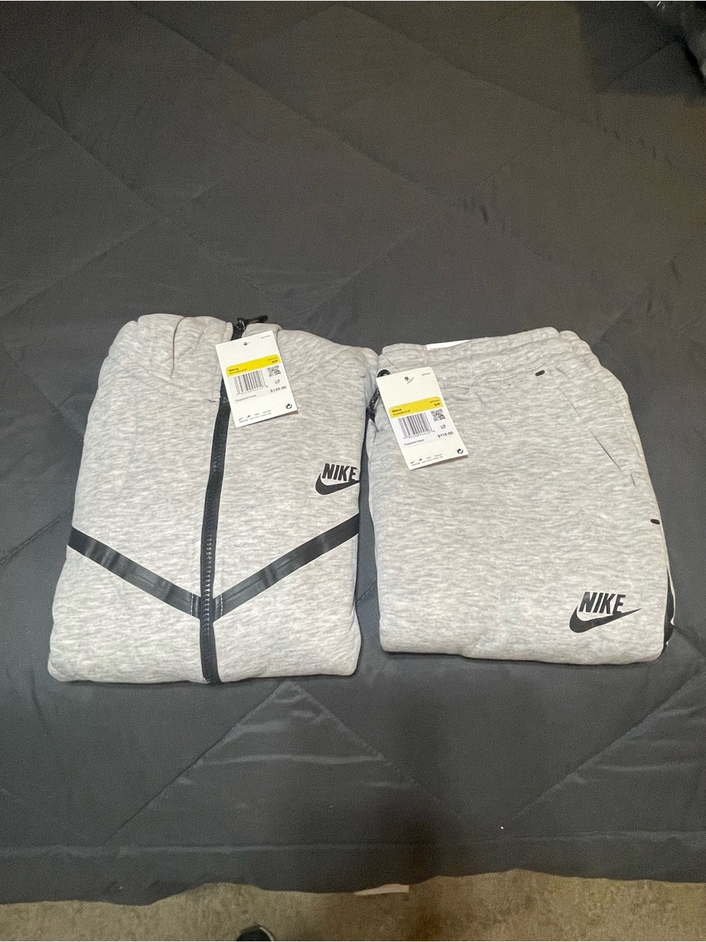 Kids Nike Tech sets - Picture 6 of 8